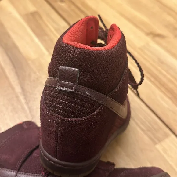 NIKE Dunk Sky Hi mesh burgundy sneakers
