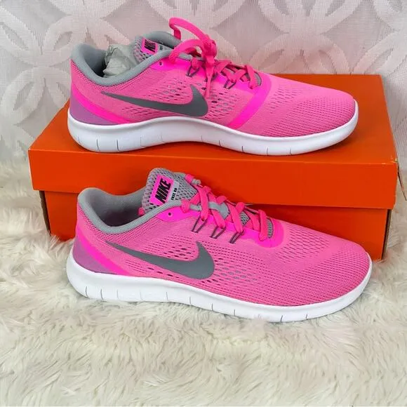 Nike Free RN GS Barbie Pink Blast Running Sneakers Youth SIze 6.5