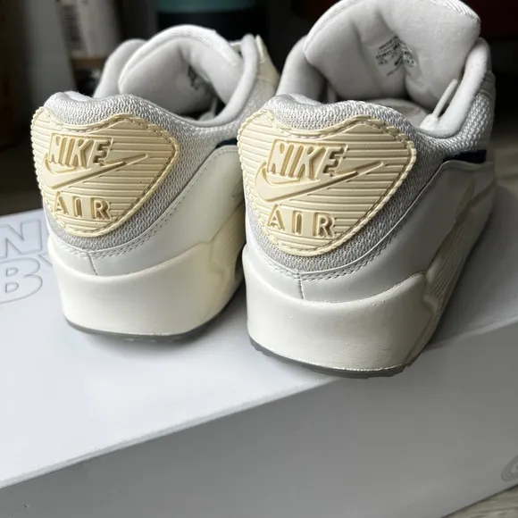 Nike ID White/Sail and Midnight Navy Blue Air Max 90 Sneakers (US 10.5M)