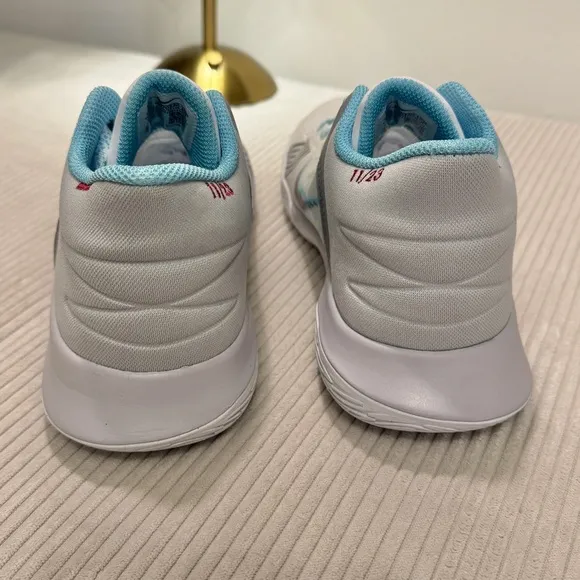 Nike Kyrie Flytrap 5 Sneakers