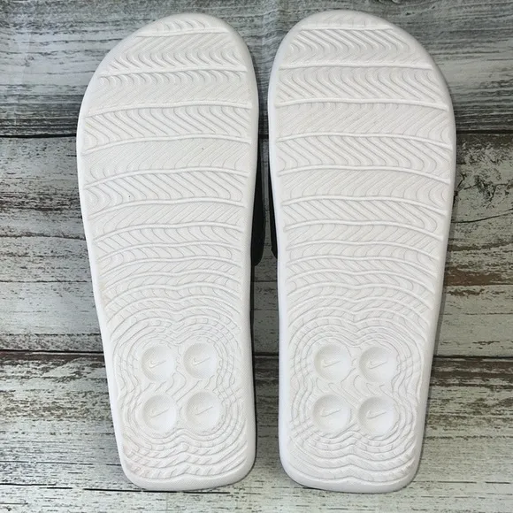 Nike Men's Air Max Cirro Black and White Slides Size 13