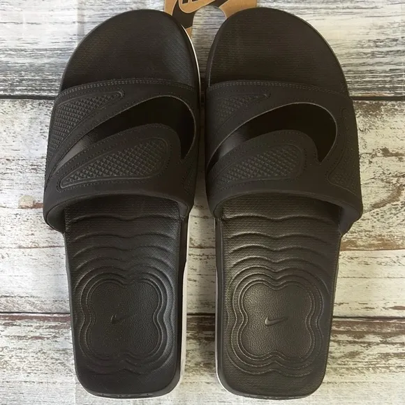 Nike Men's Air Max Cirro Black and White Slides Size 13