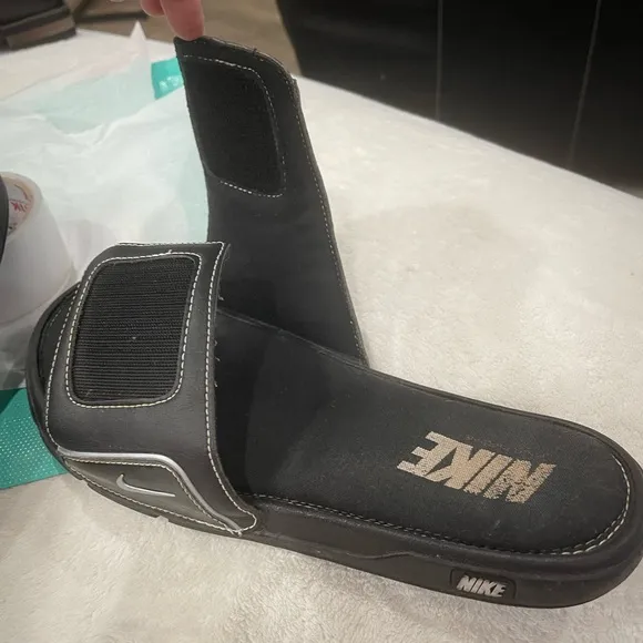 Nike Mens Black Slide Sandals adjustable size 11