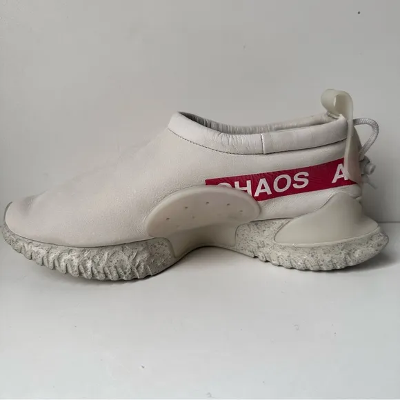 Nike Mens Moc Flow SP Chance And Balance Light Gray And Red Size:10