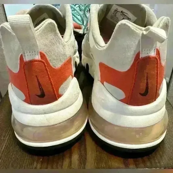Nike Men’s Sneakers
