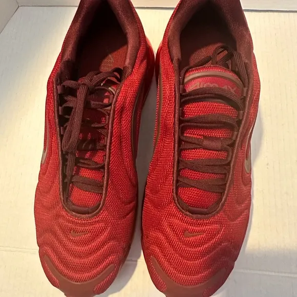 Nike University Red/Gym Red Air Max 720 Men’s Sneakers Size 10.5