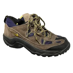 Nike Women’s Brown Suede Hiking Sneakers Size 7.5