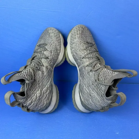 Nike Youth LeBron 15 XV City Edition Gray Mesh Sneakers 922811-005 Size 6.5Y
