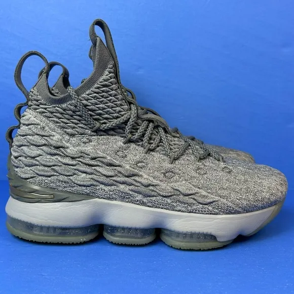 Nike Youth LeBron 15 XV City Edition Gray Mesh Sneakers 922811-005 Size 6.5Y