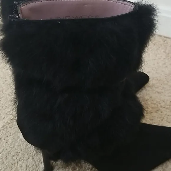 NINE WEST Black Leather Faux Fur Size 7.5 Boots