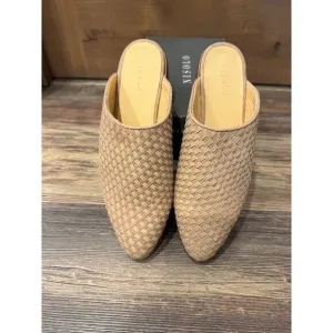 Nisolo Ama Woven Leather Mule slides 9.5 Almond