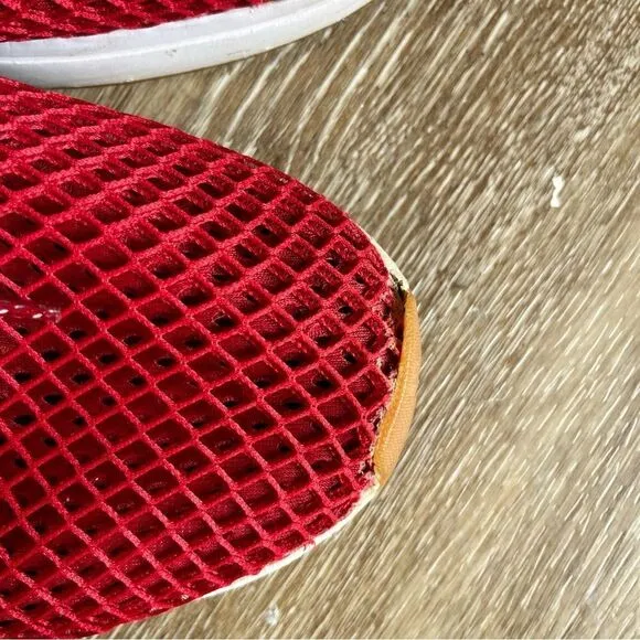 NoBull Mesh Runner Sneakers Red