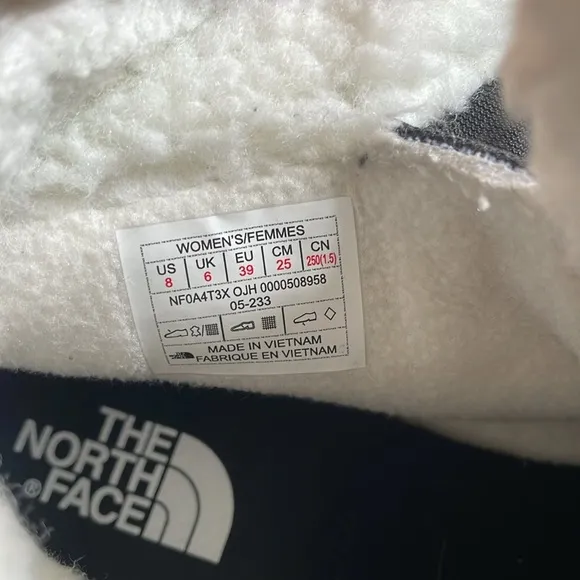 North Face Lined Boots
