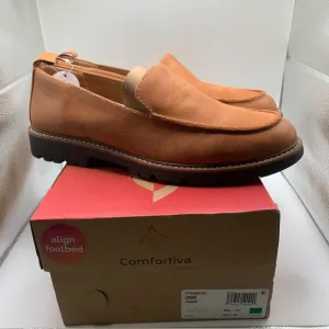 NWB Comfortiva Women's Lindee brown leather loafers size 10 wide 541