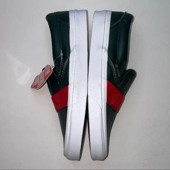 NWB Vans Classic Slip On Leather &amp; Webbing Scarabred Sneakers