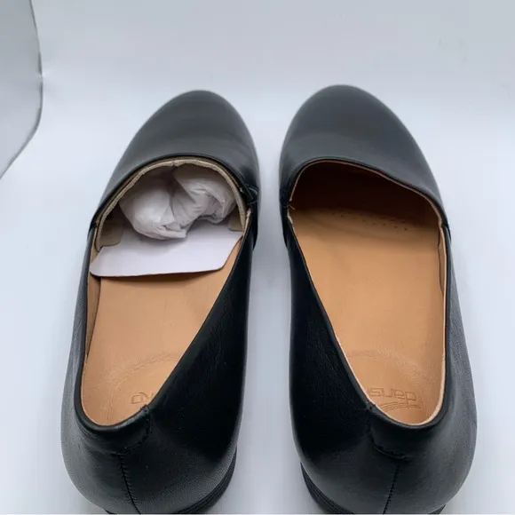NWB Women's Dansko Larisa black leather flats comfort size 41 US 10.5-11 1624