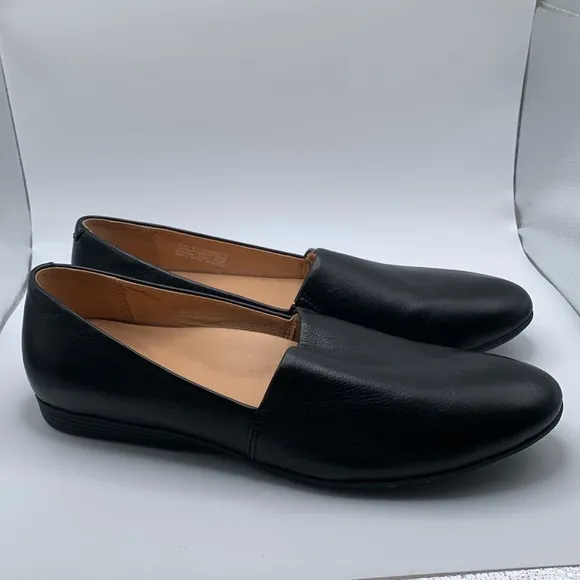 NWB Women's Dansko Larisa black leather flats comfort size 41 US 10.5-11 1624