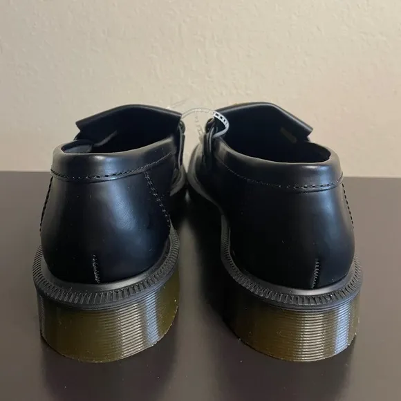 NWOB Dr. Martens Adrian Snaffle Smooth Leather Kiltie Loafers US W7/M6