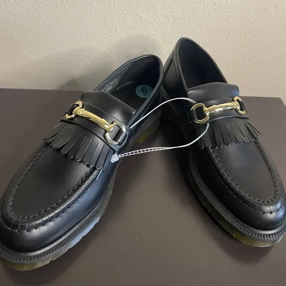 NWOB Dr. Martens Adrian Snaffle Smooth Leather Kiltie Loafers US W7/M6