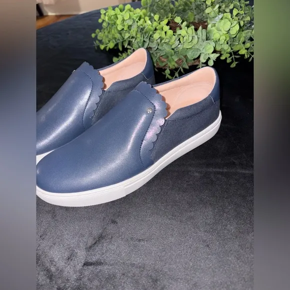 NWOB Kate Spade Aleta Scalloped Slip-on Sneakers