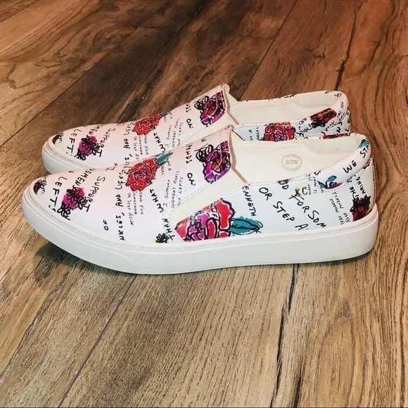 NWOB Kenneth Cole Floral Mara Slip-On Sneakers