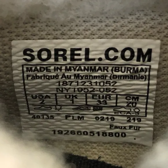 NWOB Sorel youth fur lined winter boots