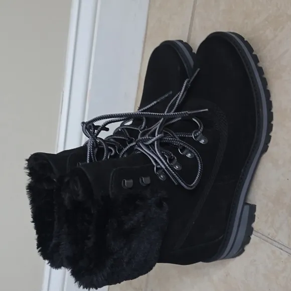NWOB Timberland Courmayeur Valley 6&quot; Waterproof Lace-Up Ankle Boots Blac…
