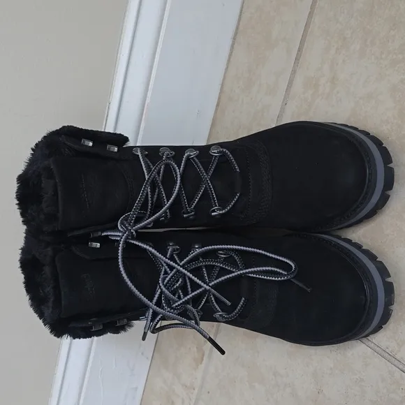 NWOB Timberland Courmayeur Valley 6&quot; Waterproof Lace-Up Ankle Boots Blac…