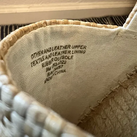NWOB Tory Burch Flat Raffia Embroidered Espadrilles Fruit Basket