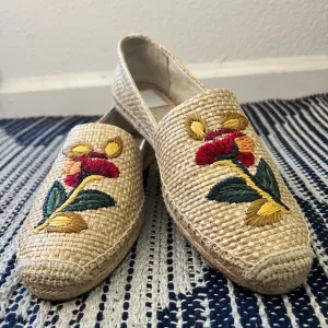 NWOB Tory Burch Flat Raffia Embroidered Espadrilles Fruit Basket