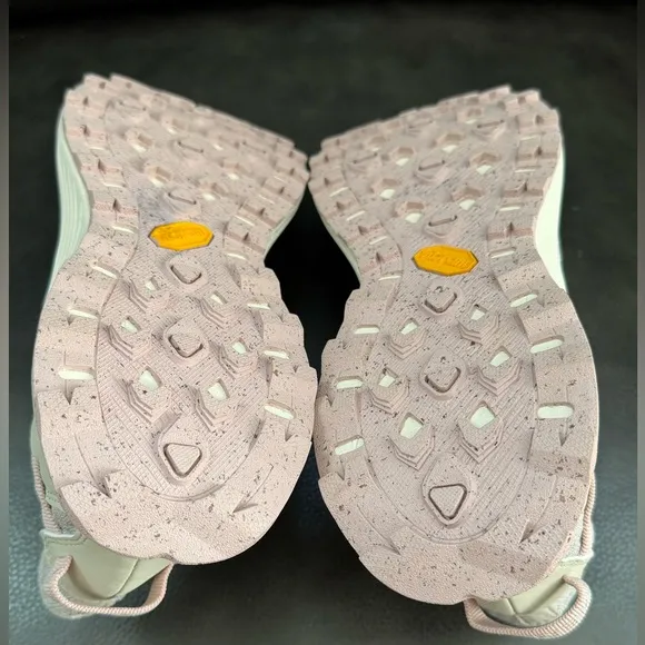 NWOB…Merrell Embark Lace Sneakers in Pink. Size 10. Vibram EcoStep Sole. Size 10