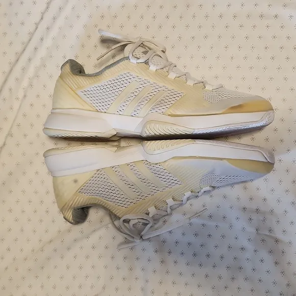 NWOT, Adidas by Stella McCartney white/yellow low-top mesh sneakers sz 10.5
