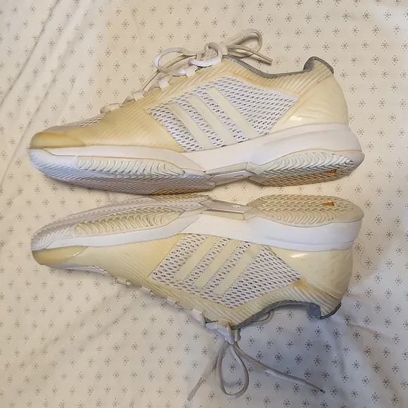 NWOT, Adidas by Stella McCartney white/yellow low-top mesh sneakers sz 10.5