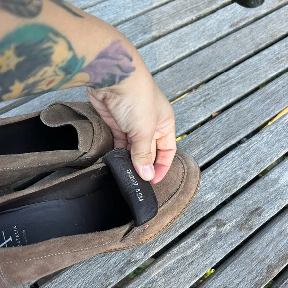 NWOT Caprie‎ Suede Heeled Penny Loafers by Aquatalia size 8.5