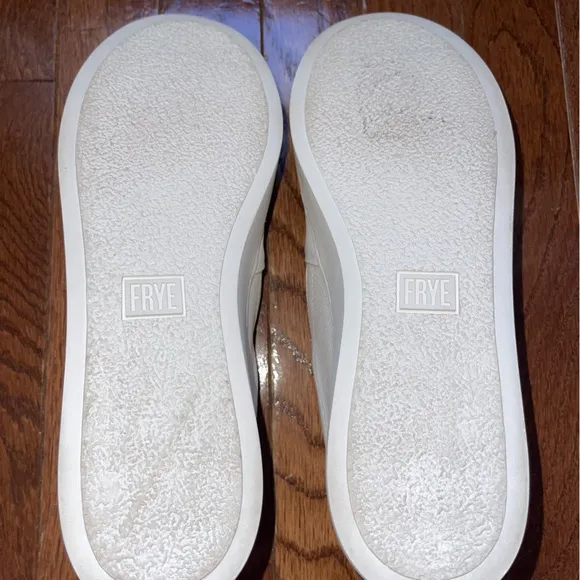 NWOT Frye Lena Slip On Sneakers
