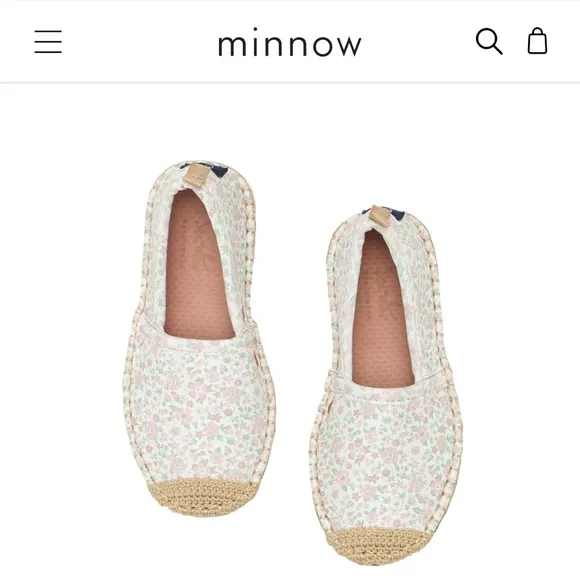 NWOT minnow x sea star children's antique floral beachcomber espadrille