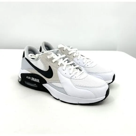 NWOT Nike Air Max Low Mesh Upper Lace Up White Black Sneakers US 8.5