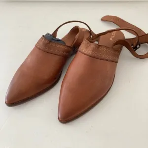 NWOT Pilcro Anthropologie Ankle Strap Brown Leather Pointed Toe Flats