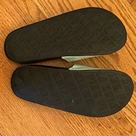 NWOT Pink Victoria’s Secret Slides, Seafoam