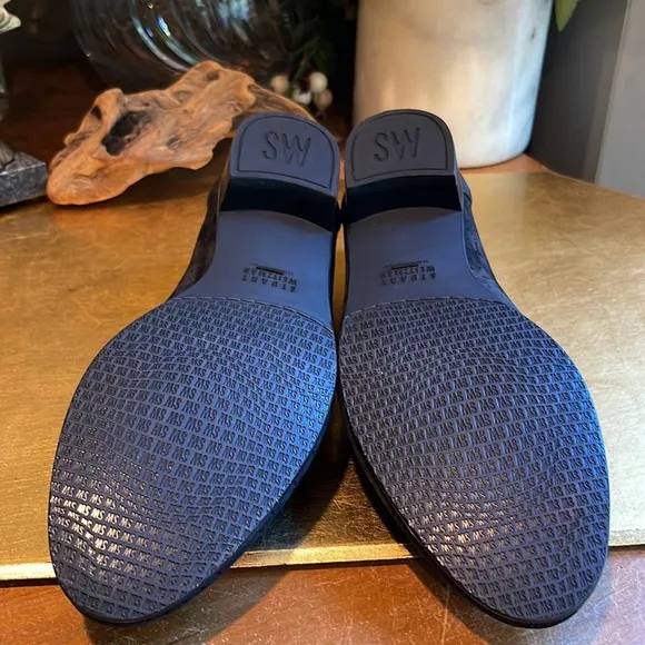 NWOT! Stuart Weitzman Perforated Loafers in Black Nubuck Leather