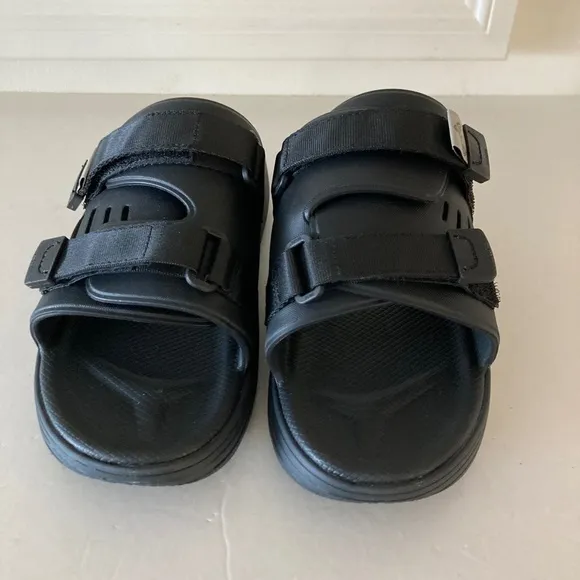NWOT Suicoke Free People Urich Black Foam Hook &amp; Loop Sandal Slides Sz 6