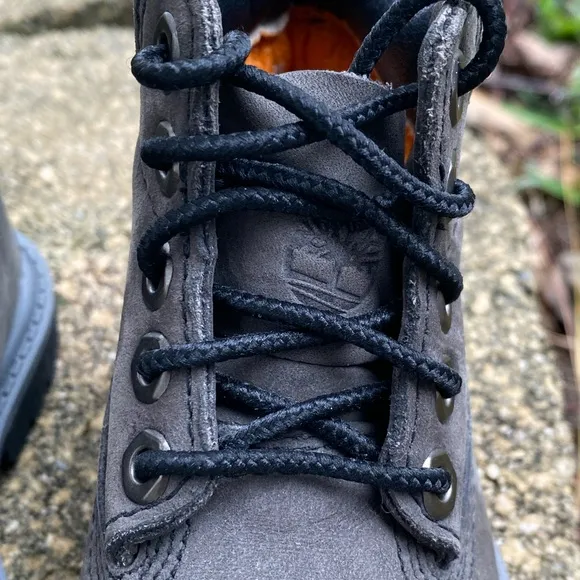 NWOT Timberland Gray and Black Waterproof Boots Toddlers Size 5