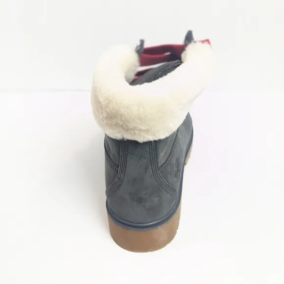 NWOT Timberland Jayne boots