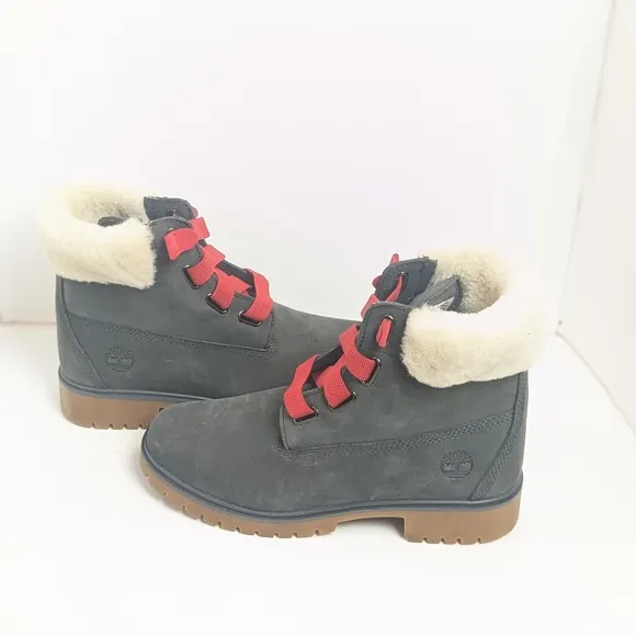 NWOT Timberland Jayne boots