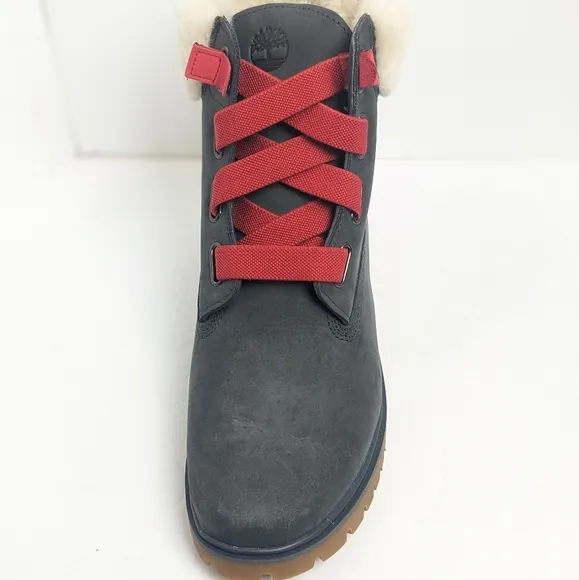 NWOT Timberland Jayne boots