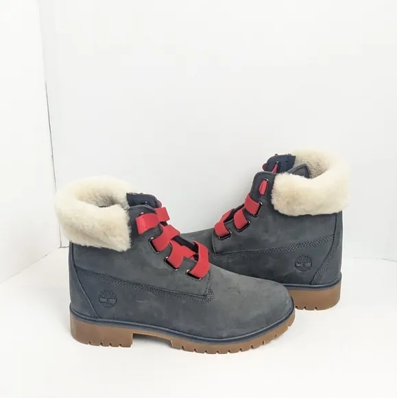 NWOT Timberland Jayne boots
