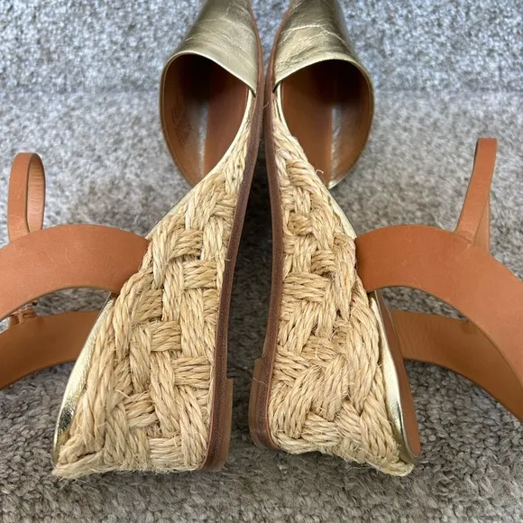 NWOT Tory Burch cap toe leather wedge espadrilles. Gold details. Buckle strap