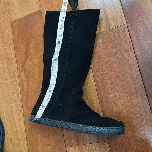 NWOT Ugg Kelleen Black Suede Knee-High Boots with Tassel size 8