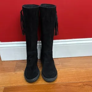 NWOT Ugg Kelleen Black Suede Knee-High Boots with Tassel size 8