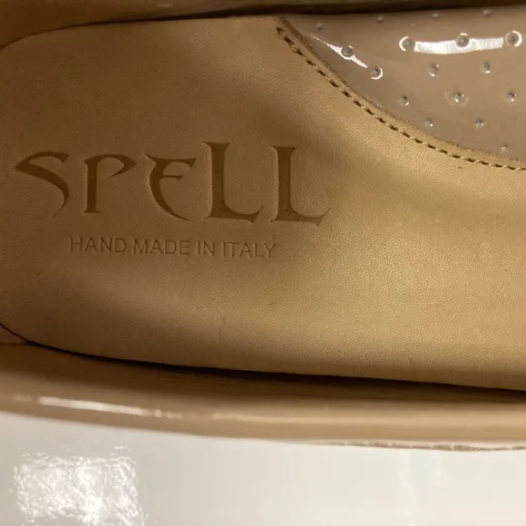 NWOT Vernice Beige Scuro (beige) loafers